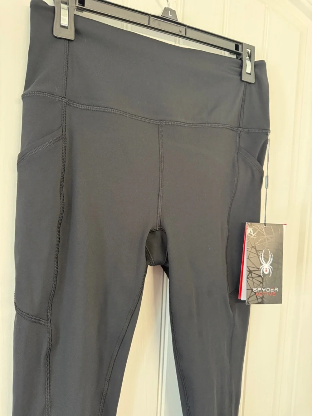 NWT Spyder Black High-Waist Athletic Capri Leggings with Side Pocket - Picture 3 of 7